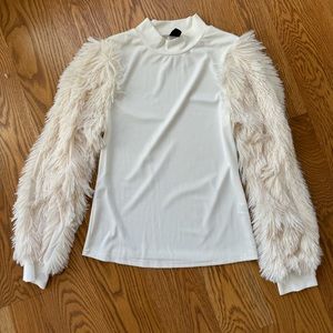 NWOT Shein White Fur Top Size L